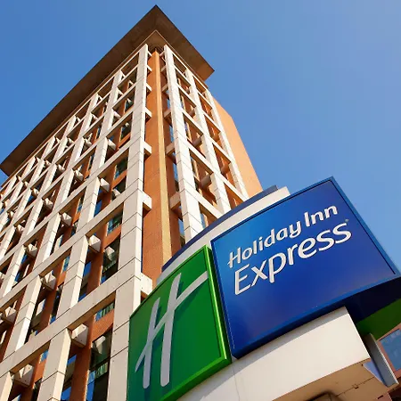 Holiday Inn Express Santiago Las Condes By Ihg 