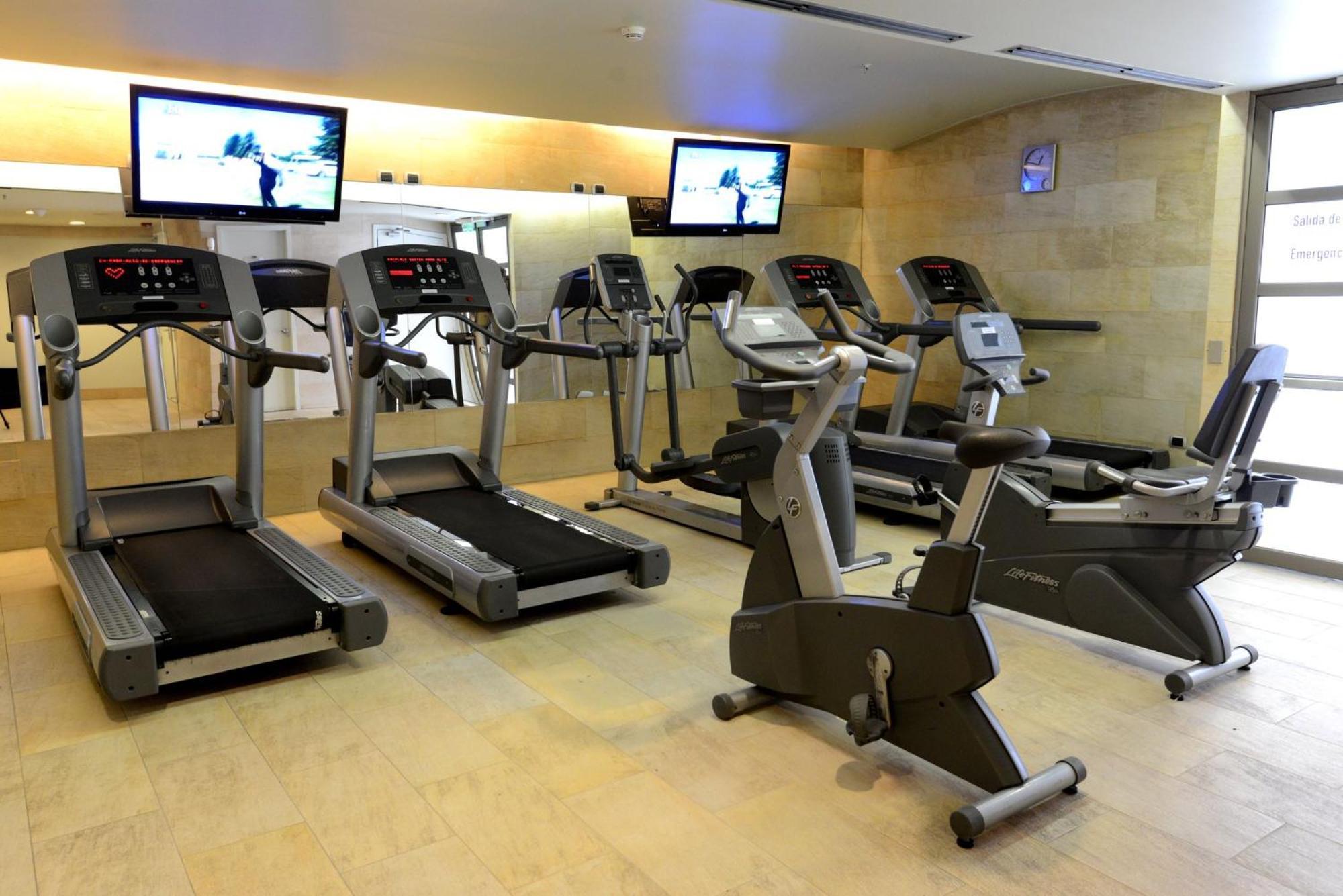 Express Condes By Ihg 4*